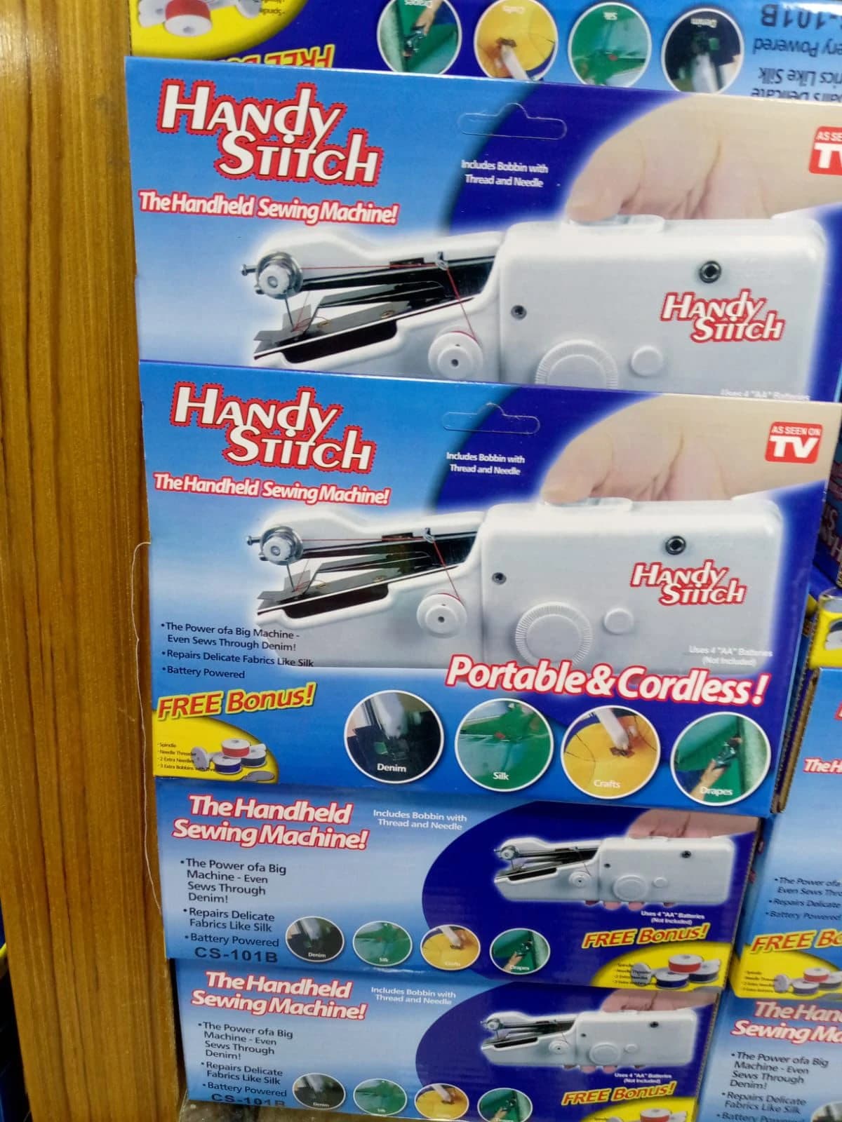 Handy Stitch Portable Sewing Machine thumbnail 7