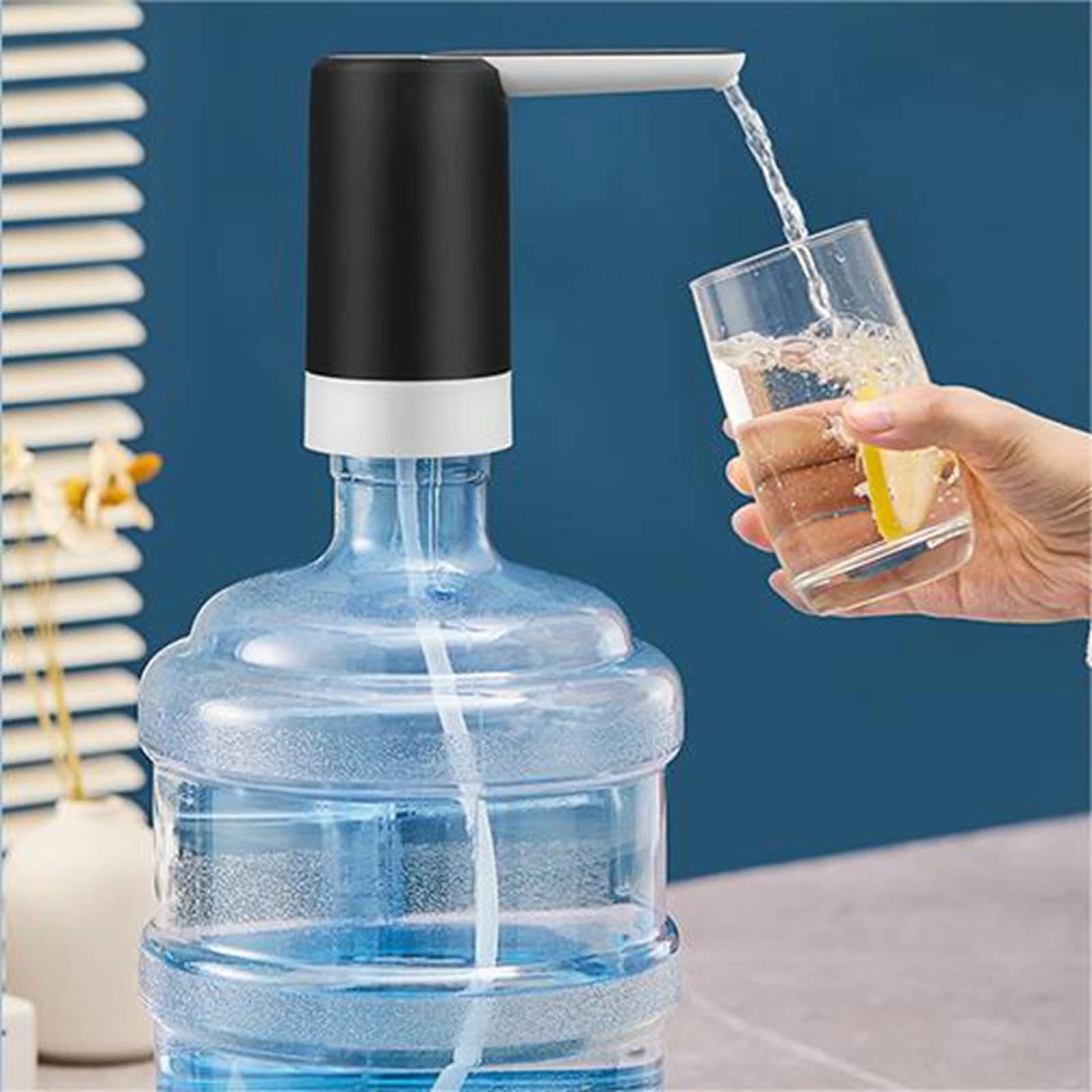USB Rechargeable Drinking Water Pump thumbnail 5